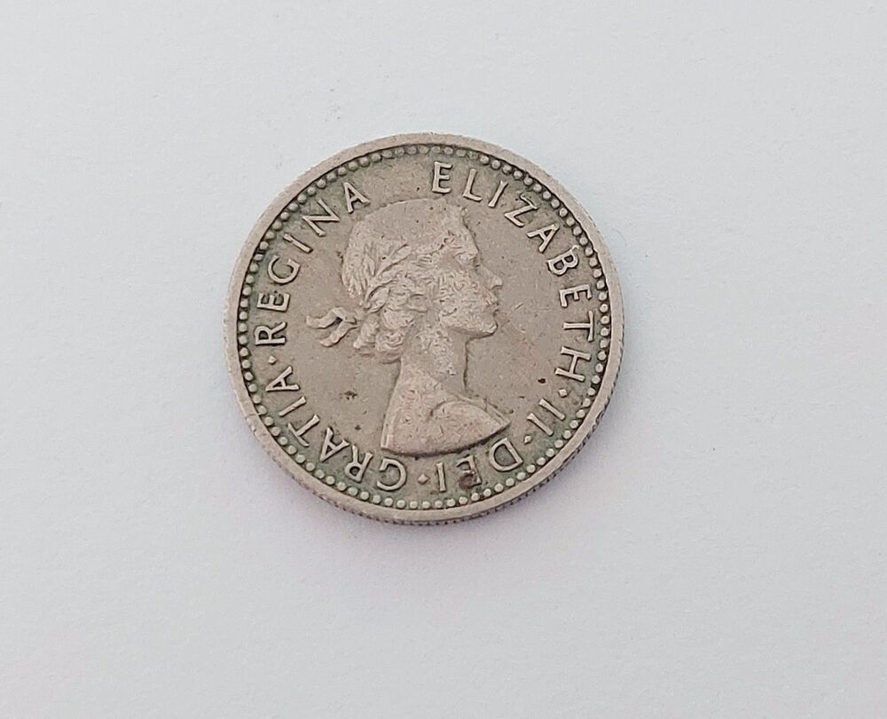 Queen Elizabeth II 1963 Sixpence / 6d Coin