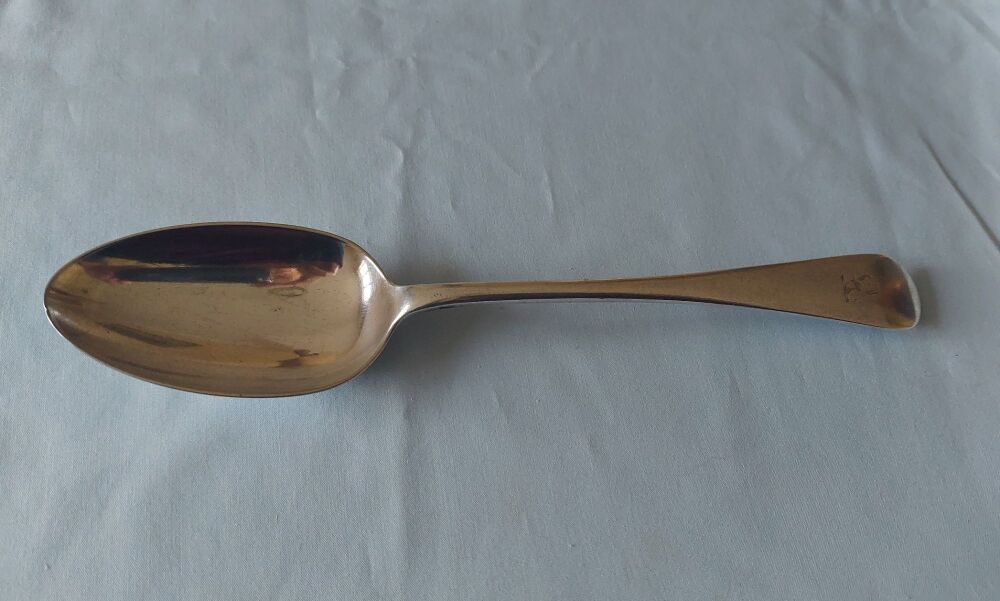 Table / Serving Spoon With Lion Rampant Crest - Old English Pattern Silver 