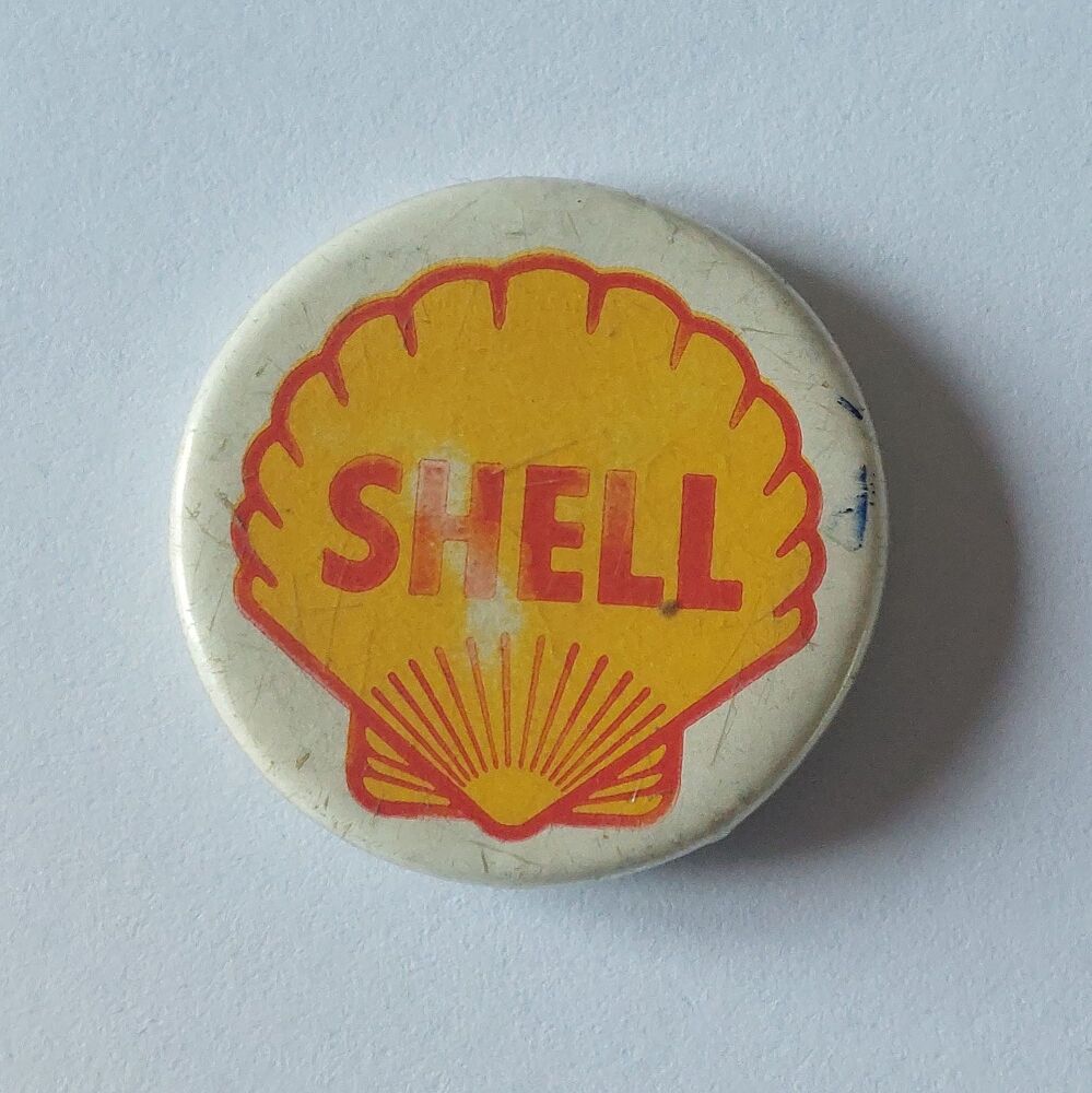 Shell Oil, Petrol Advertising-Circa 1960s Button Badge