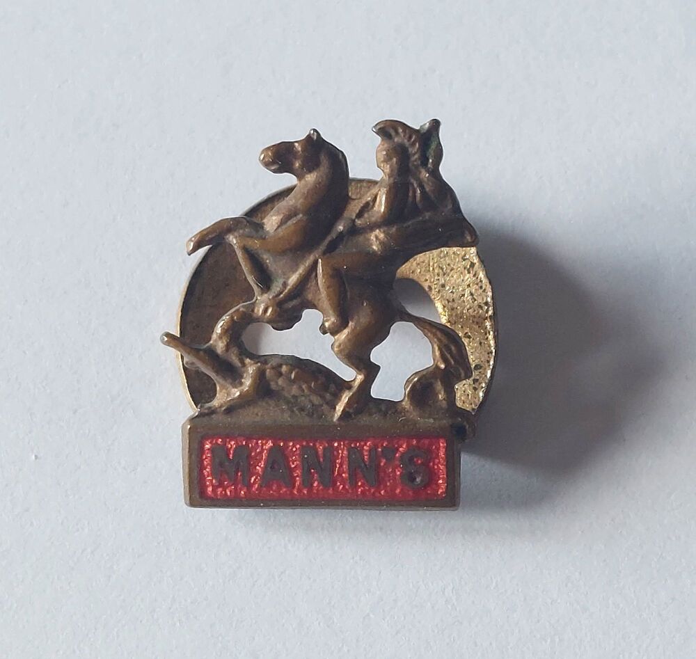 Manns Brewery Advertising Buttonhole Badge