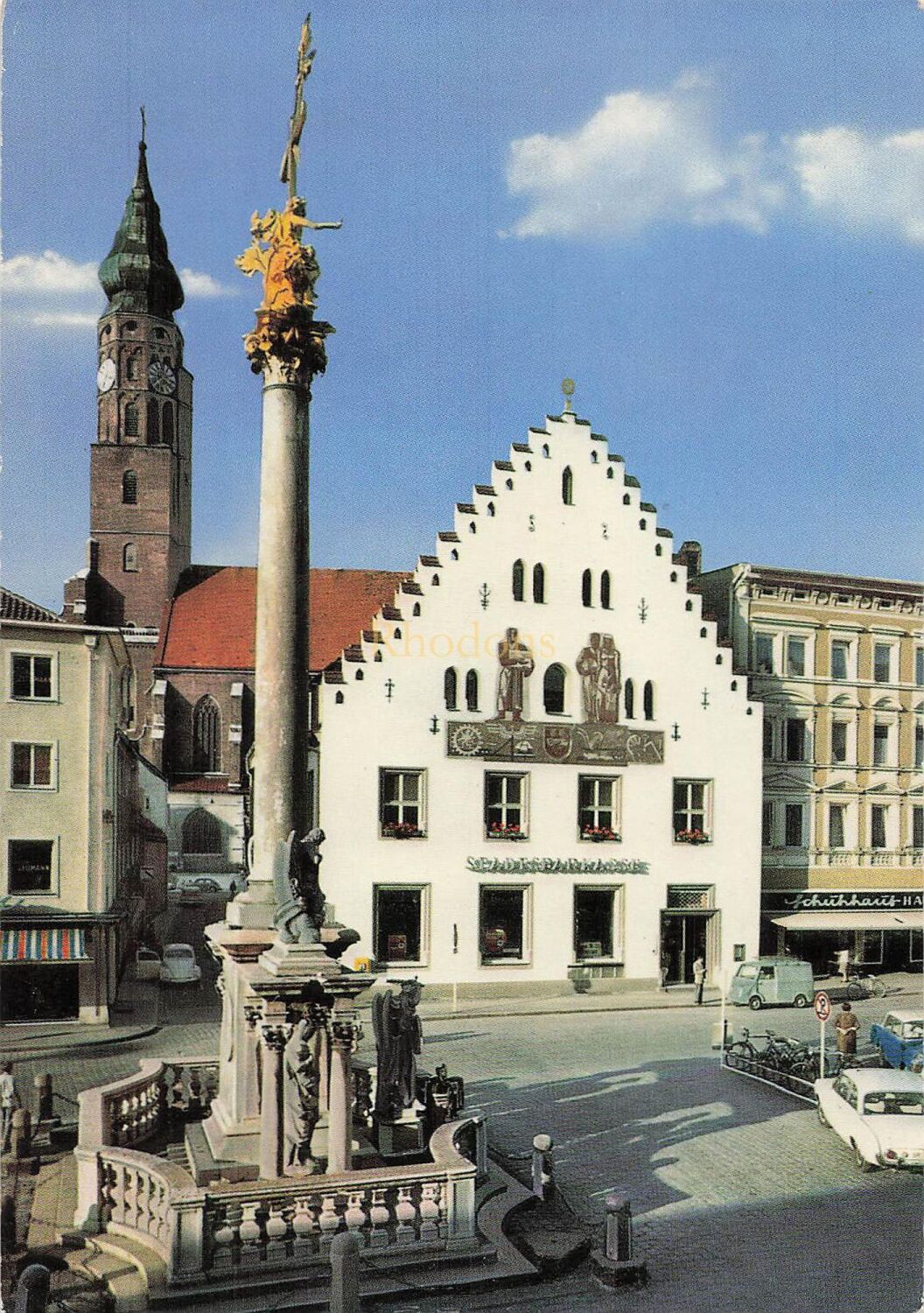 Straubing, Germany - Dreifaltigkeitssäule mit Stadtsparkasse und St Jakob C