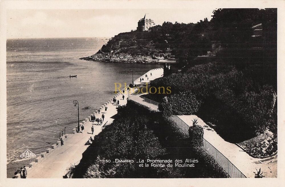 France - Dinard - La Promenade Des Allies et la PointeDu Moulinet- Real Photo Postcard