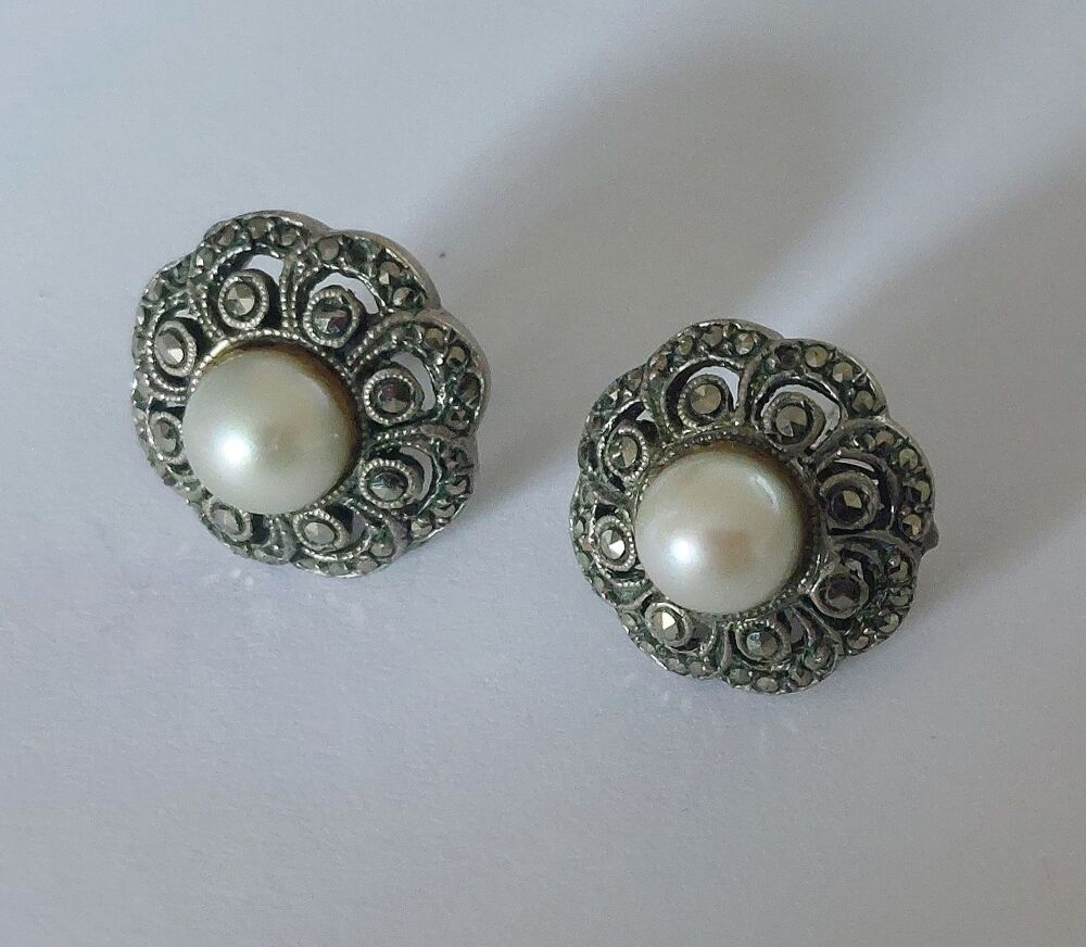 Marcasite Earrings With Faux Pearl Centres-Butterfly and Post Fitting For Pierced Ears