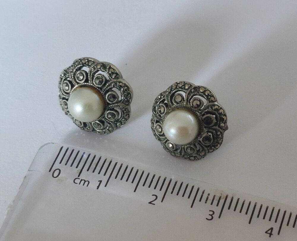 Marcasite Earrings With Faux Pearl Centres-Butterfly and Post Fitting For Pierced Ears