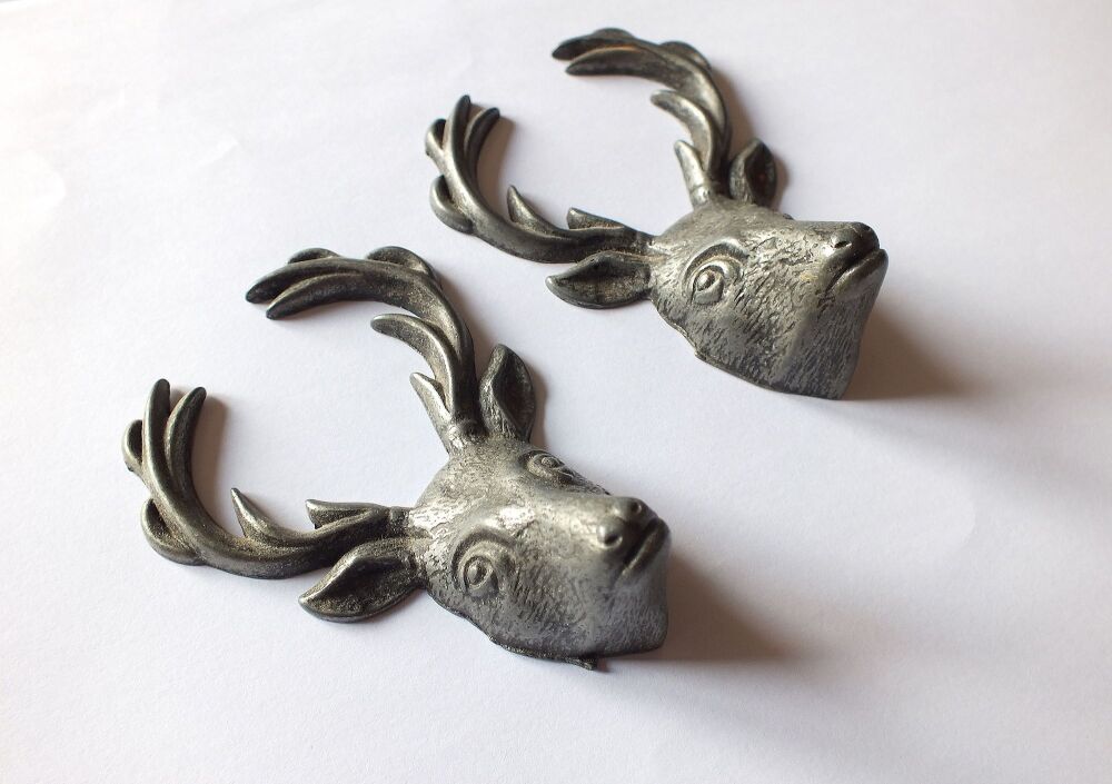 Metal Stags Head Decor Mounts-Pair