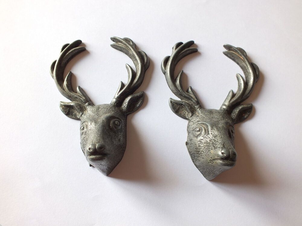 Metal Stags Head Decor Mounts-Pair