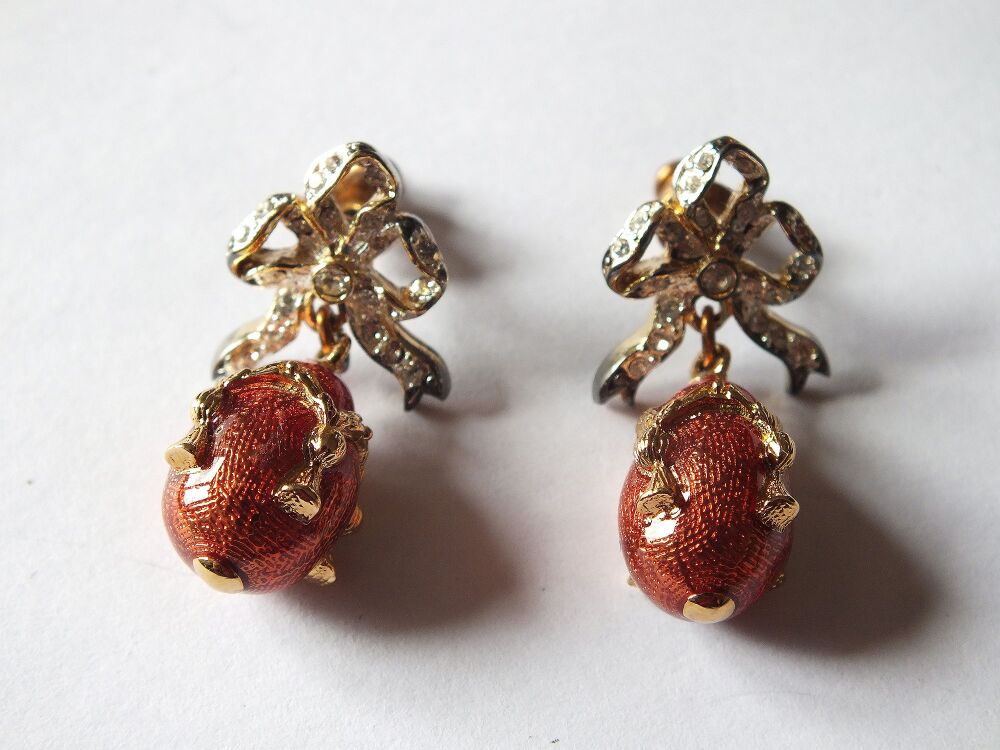 Earrings-Bow and Bean Design With Set Diamantes-Boxed