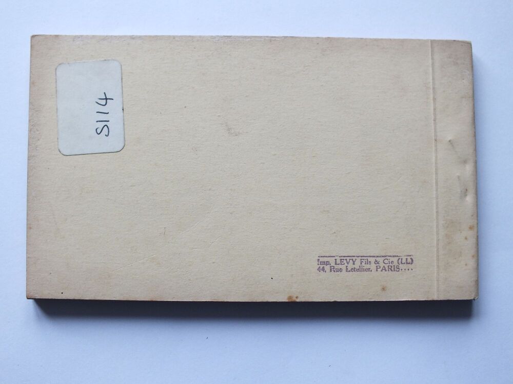 The Great War 1914-1918 Ruins-Bethune-Apres Le Bombardement-1914/18-Booklet Of 18 Detachable Photo Postcards