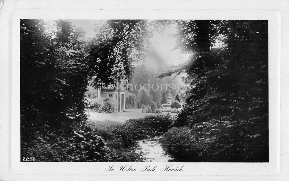 Scotland Postcard-In Wilton Park, Hawick, Roxburghshire-Early 1900s Davidsons Real Photographic Series