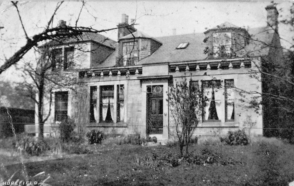 Genealogy Postcard-Mrs Frank WRIGHT, Cheniston Gardens Kensington London, May 1906 | View of Hopefield House, Unknown Location Scotland
