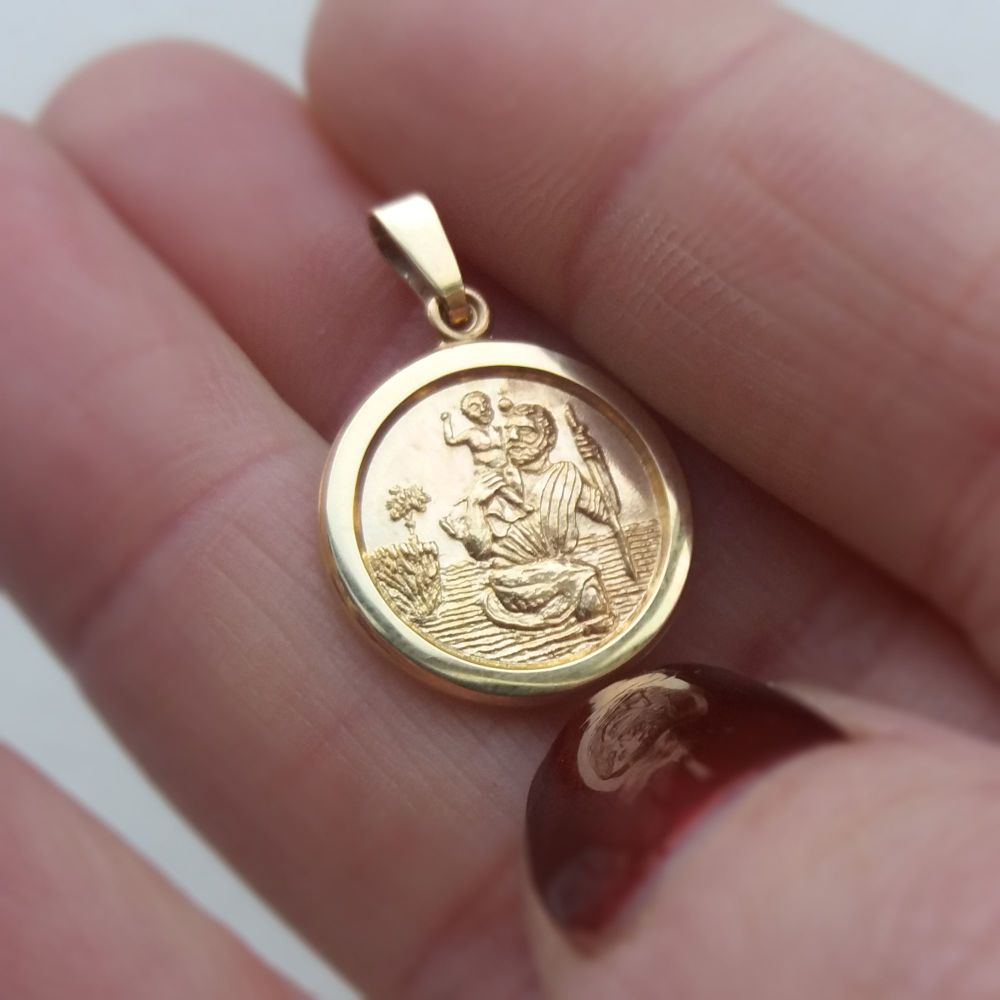 15mm 9ct St Christopher