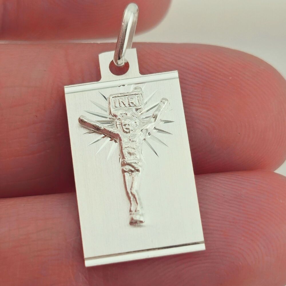 18mm Crucifix Rectangle Disc