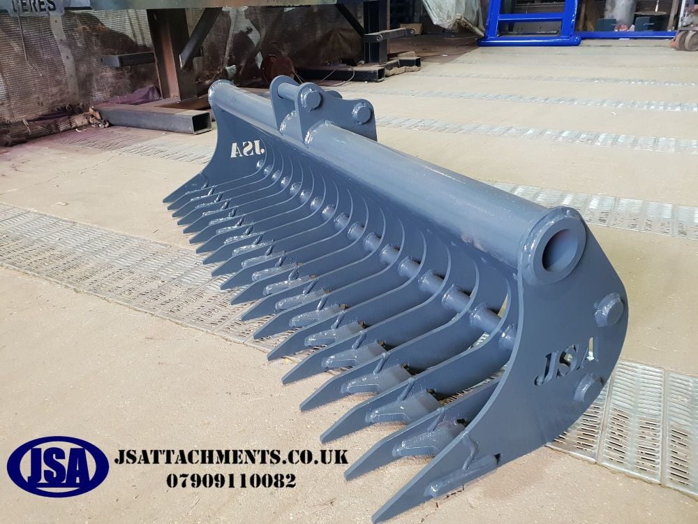 2 - 3 ton Land Rake