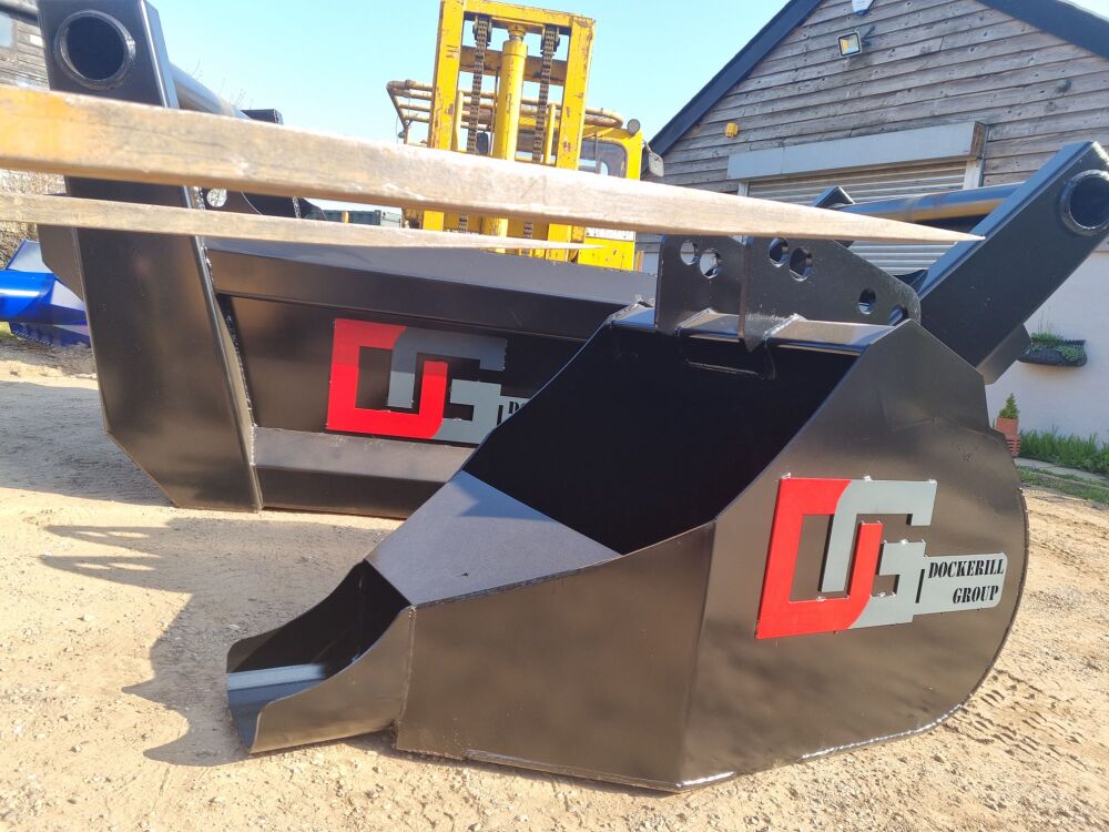 13-18 Ton 1m Cube Concrete Bucket. S60, 65mm and 80mm Pins