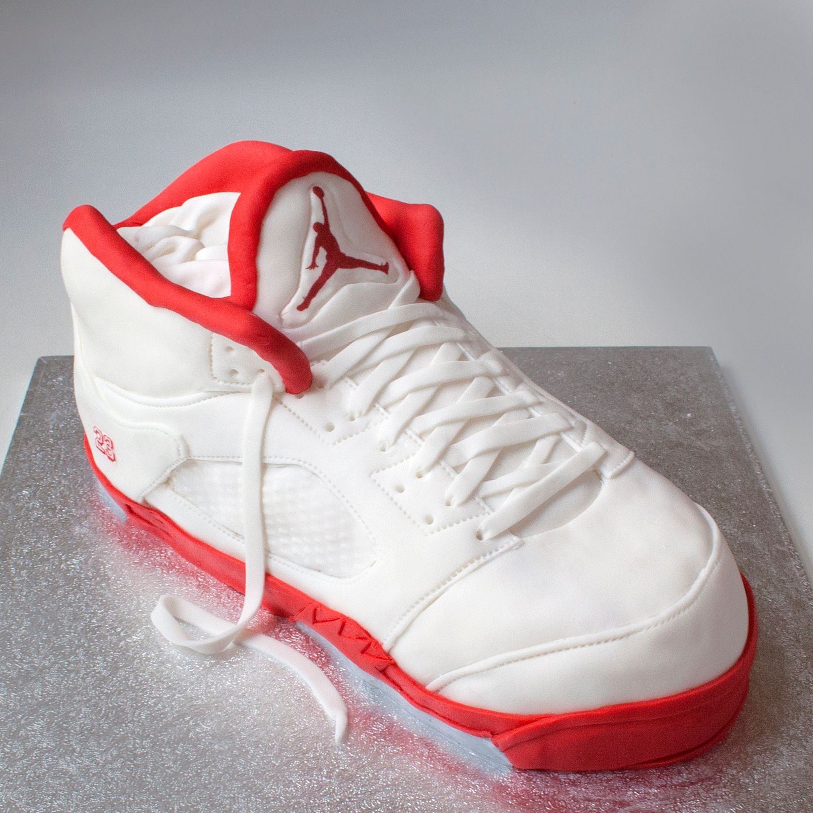  Illusion  Shoe Cake Trainer Nike Air Jordan