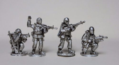 UKSF02 Cold War winter SAS Armalites and LAW72's