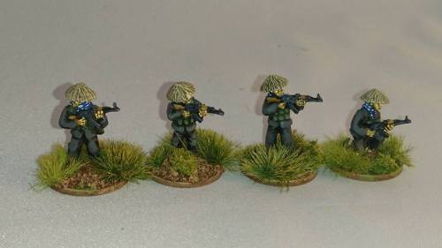 VC02 Viet Cong in straw hats with AK47 Skirmishing set B