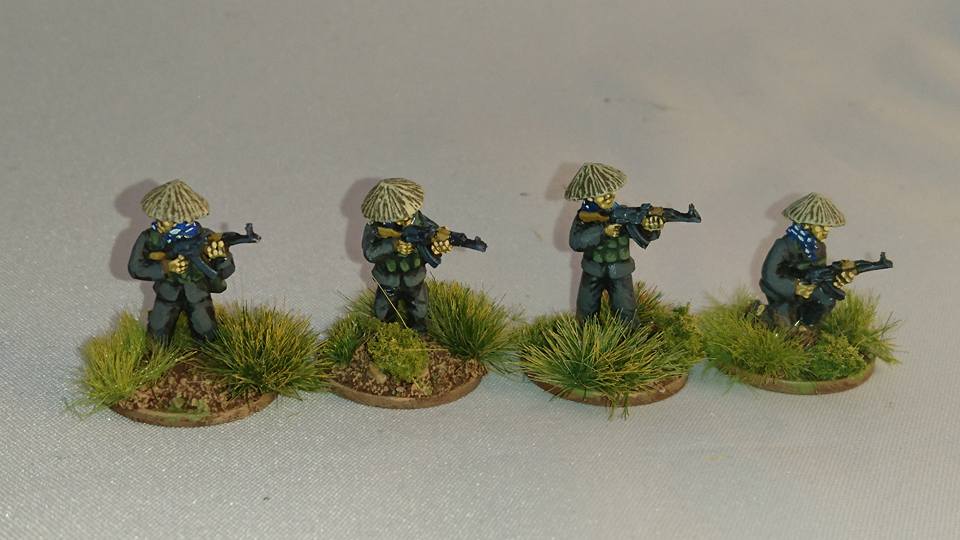 VC02 Viet Cong in straw hats with AK47 Skirmishing set B