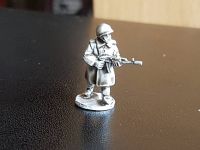 LTDCOAT Test Soviet rifleman in great coat  Miniature to see which is more popular
