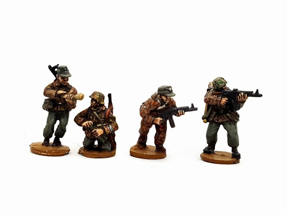 SSL07 Waffen SS late war mixed weapons/uniforms squad