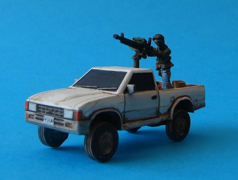 VCV01-ID Generic 4x4 Technical with road wheels with Insurgent Gunner and D
