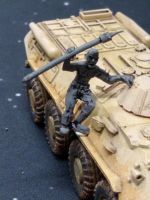 DF09 Post Apoc Vehicle crew man x1 'hanger on' with spear, bald.