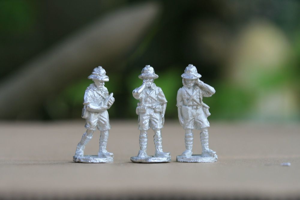 FT07 Tropic French Gun Crew standing (one miscast face)