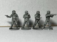 IRQ15 Iraqi tank crew dismounted