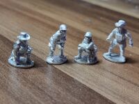 KNIL09 KNIL gun crew (generic poses to be used for any crew weapon)