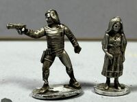 CAP04 broken warrior (casting leg is broken and female companion (alternate head)