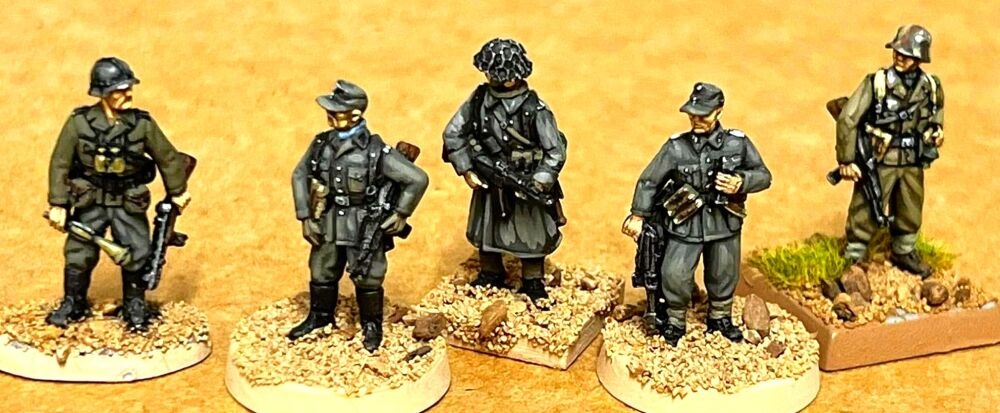 p3 Painted: 20mm Latewar Germans (based off Osprey Illustrations. TQD Minia