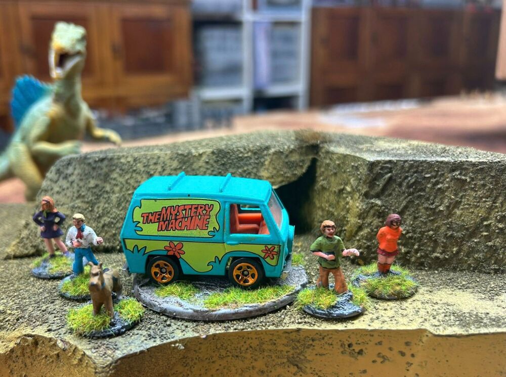 HIP04 1970's Style Teen/twentys Pesky Kids and Great Dane
