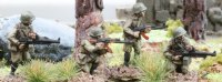 CWR06 Soviet Riflemen in Y strap webbing with LMGs