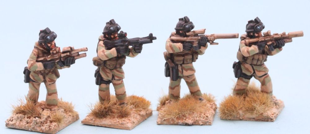 SF18 SEAL fireteam in gortex