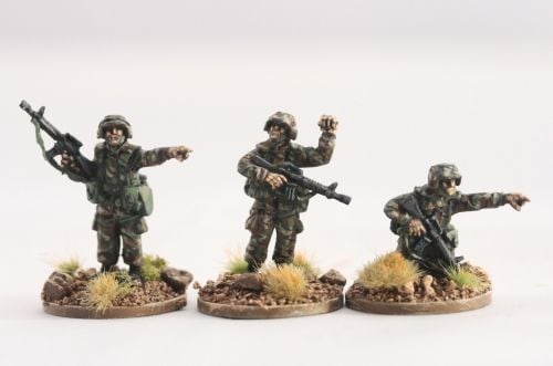PAS06 PASGT US ARMY/USMC NCO's with M16A2