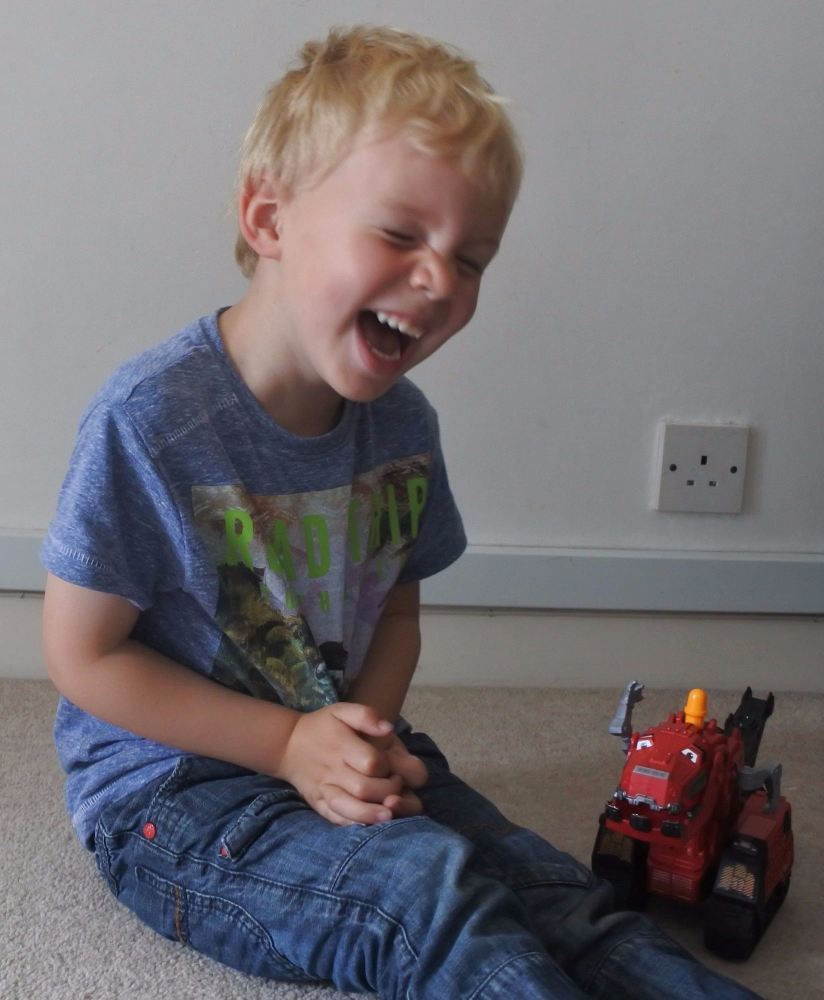 toys dinotrux 16