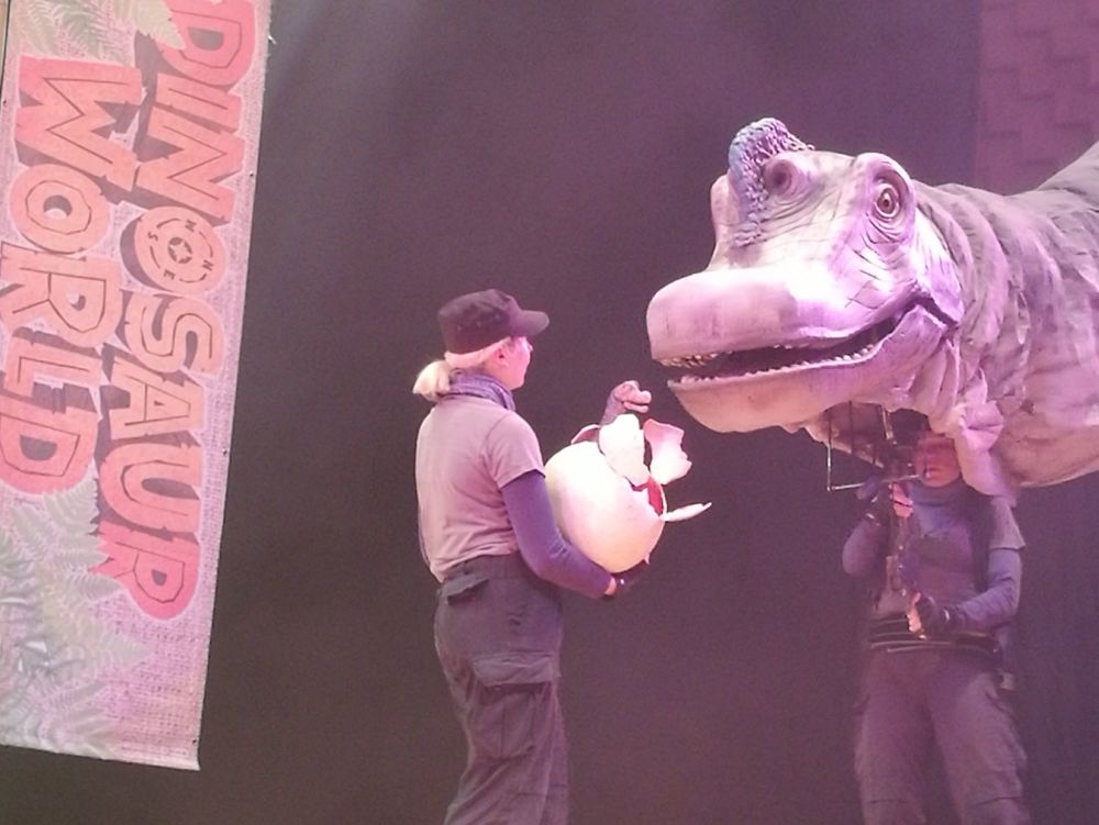 Dinosaur World Live 6