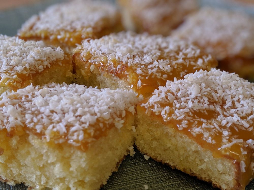 Passion fruit and coconut cake 1