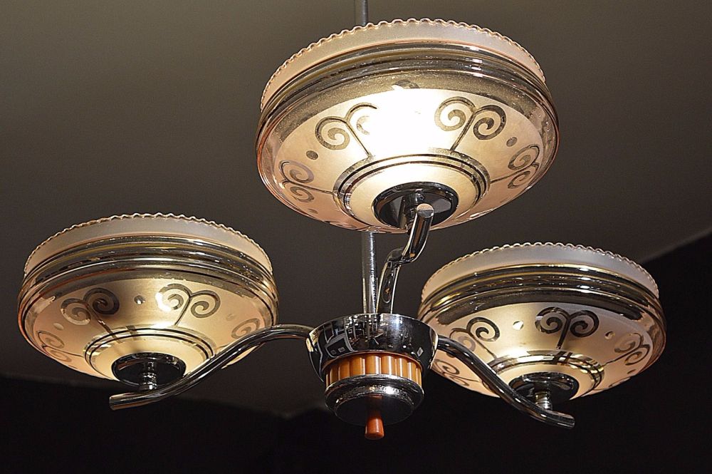 Art Deco three branch ceiling light / chandelier