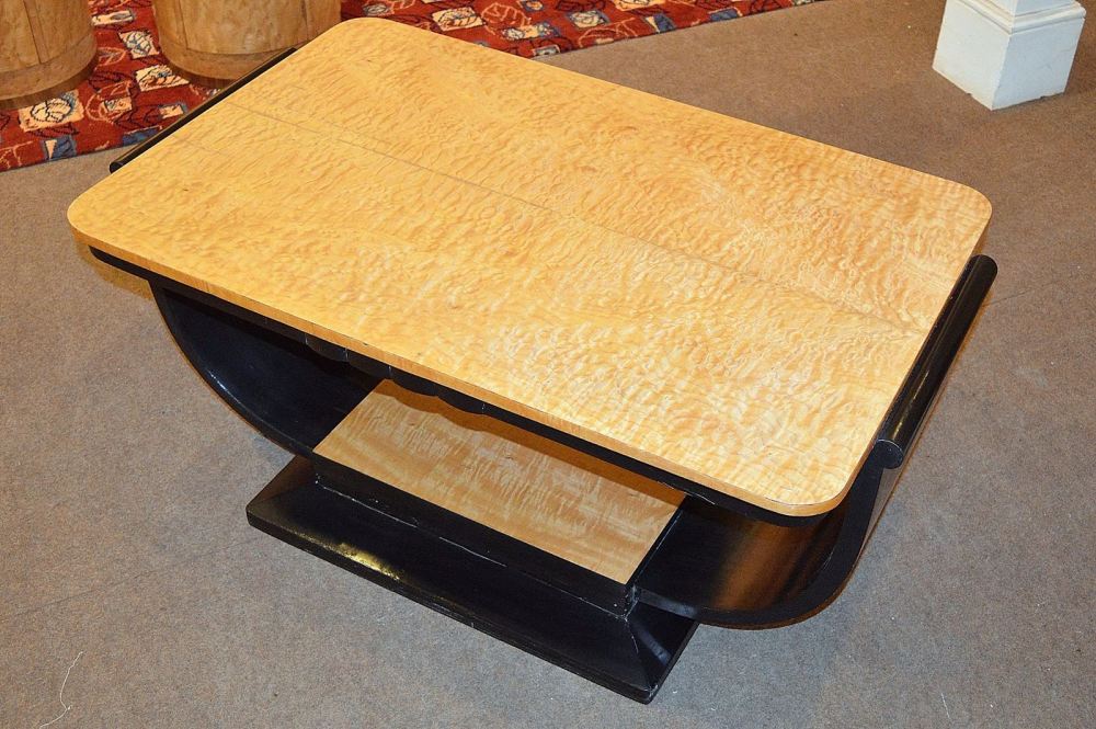 Art Deco quilted maple & ebonised large coffee table