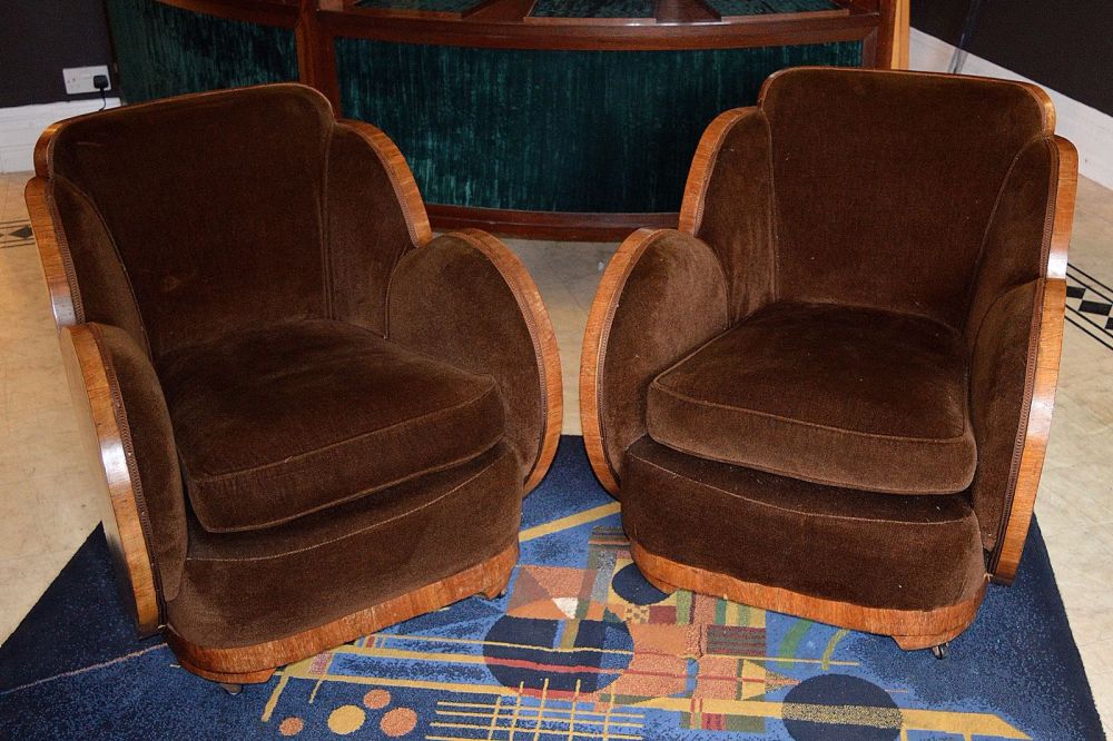 Pair of Art Deco walnut cloud back chairs