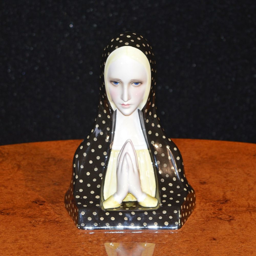Lenci. Art Deco figure of the madonna.