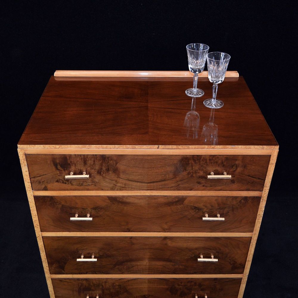 Stylish Art Deco walnut chest of drawers