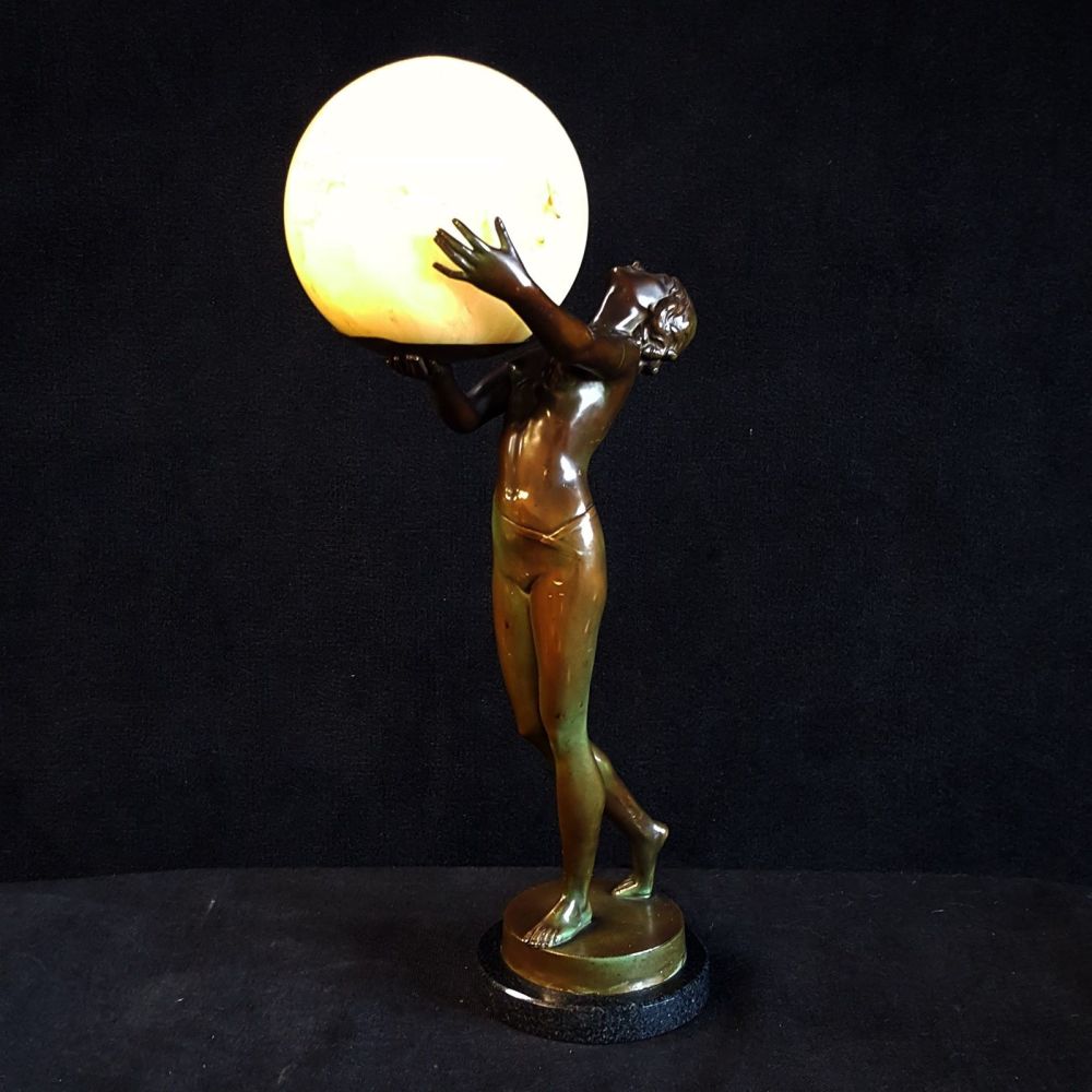 Good Art Deco bronzed spelter lady lamp