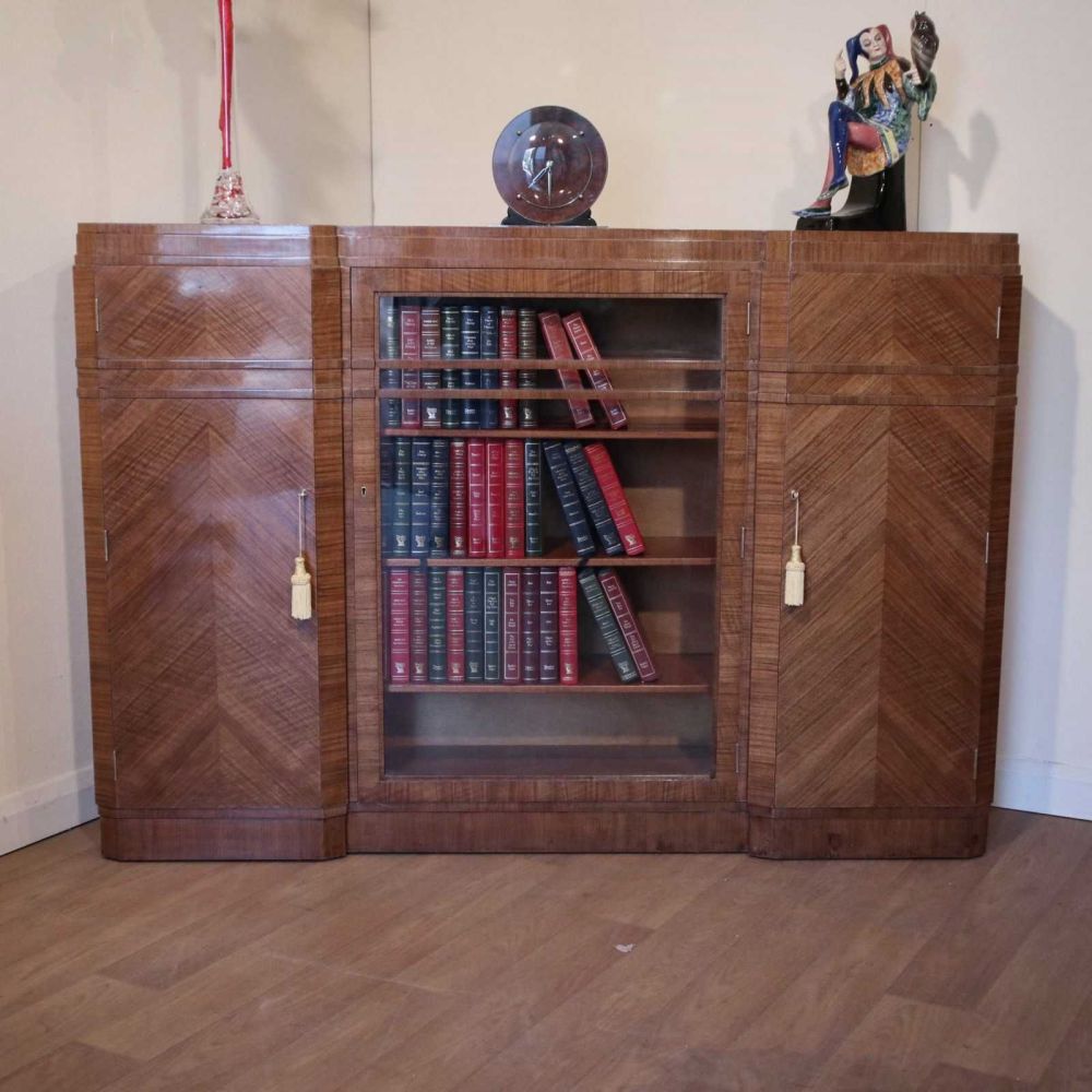 Fine Art Deco walnut bookcase by Maple & Co