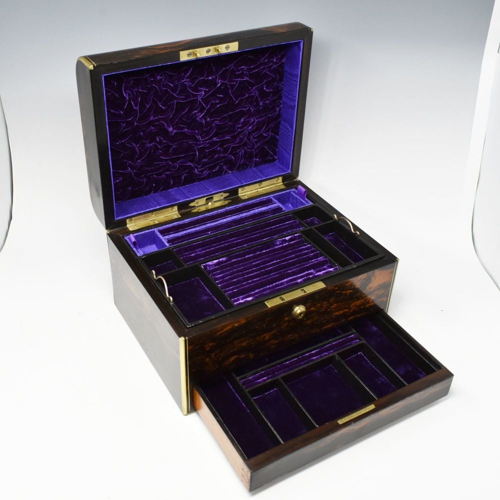 Fine coromandel jewellery box by BB Wells, Strand.