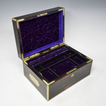 Antique Coromandel jewellery box by Leuchars