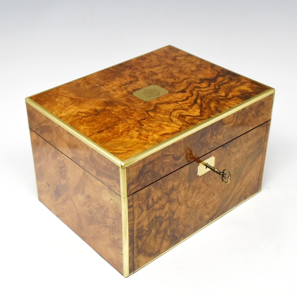 Fine antique burr walnut jewellery box.