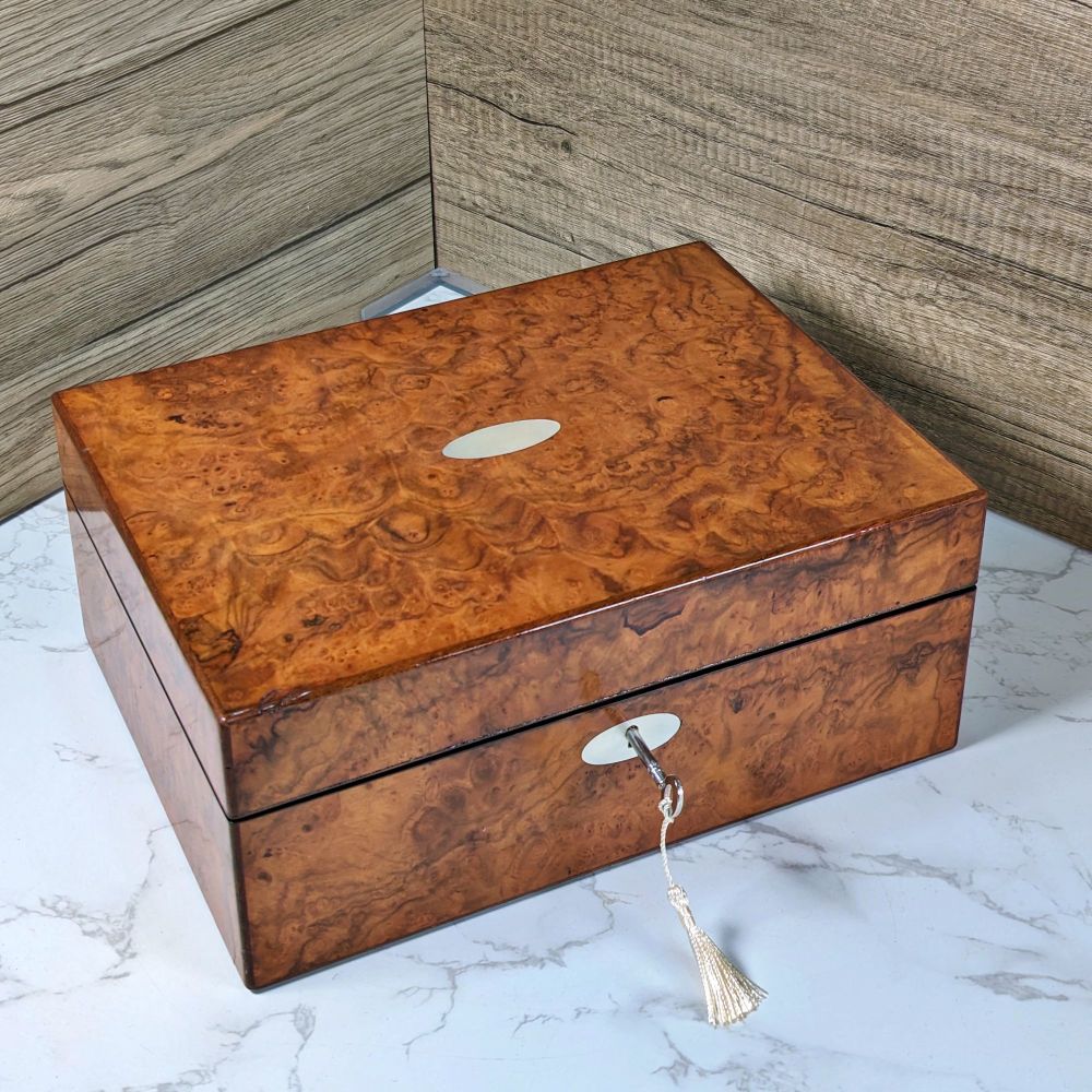 Victorian walnut jewellery box by Asser & Sherwin.