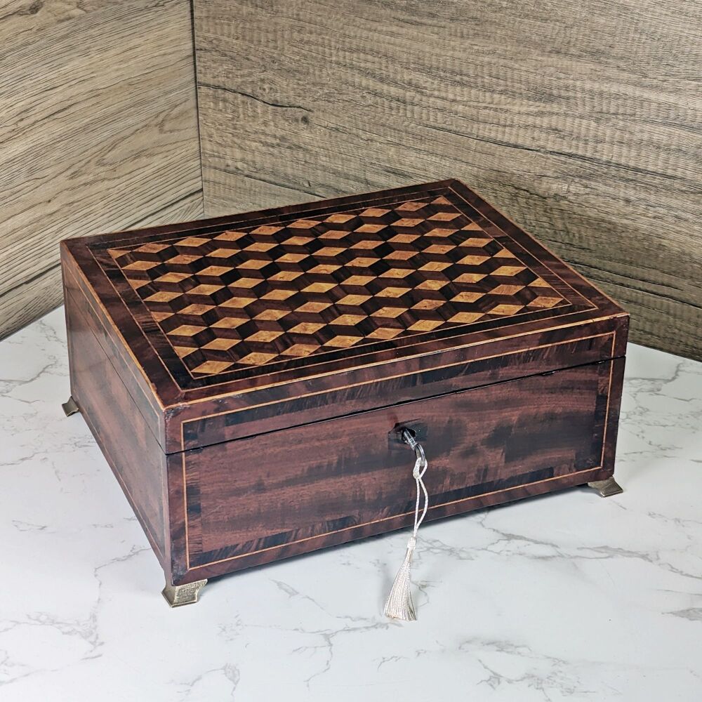 Georgian mahogany & inlaid table box.